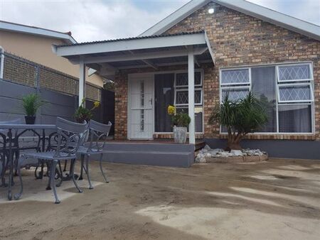 1 Bedroom Apartment in Fairbridge Heights