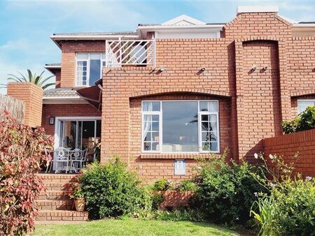3 Bedroom Duplex in South End