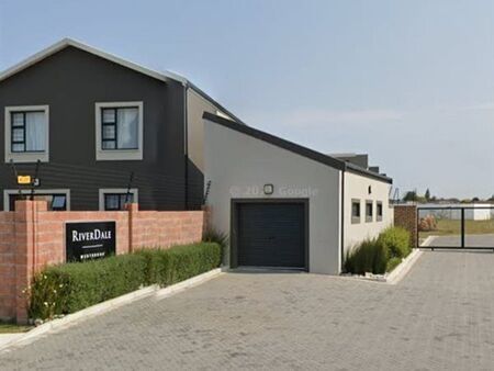 4 Bedroom Apartment in Westbrook