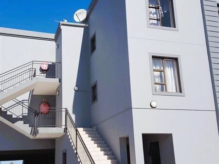 1 Bedroom Apartment in Newton Park