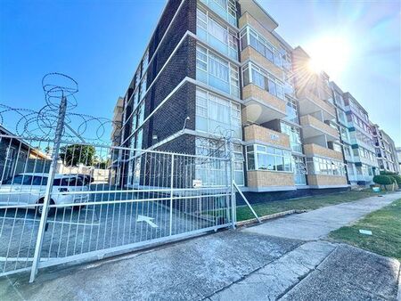 3 Bedroom Apartment in Humewood