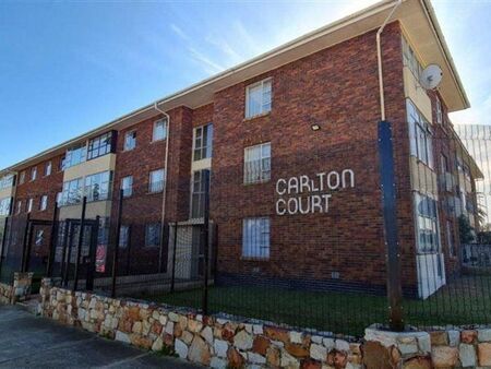 2 Bedroom Flat in Parsons Hill