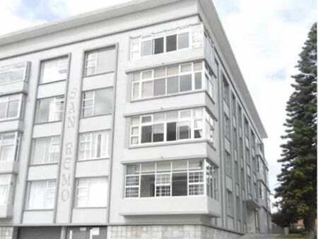 2 Bedroom Apartment in Humewood