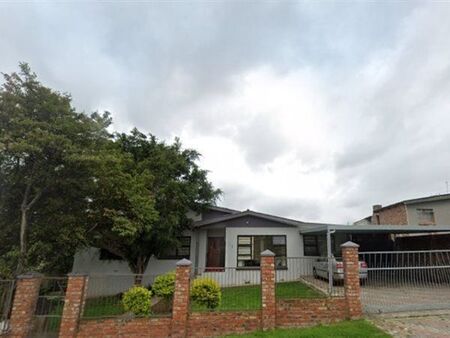 3 Bedroom House in Manor Heights