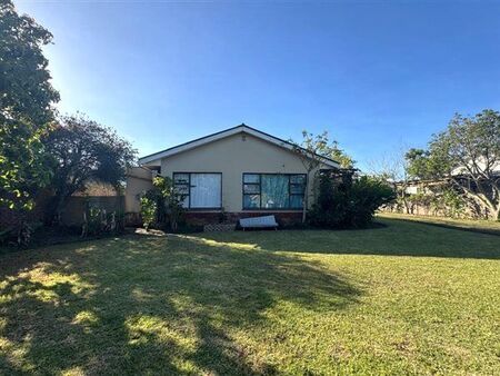 4 Bedroom House in Gonubie