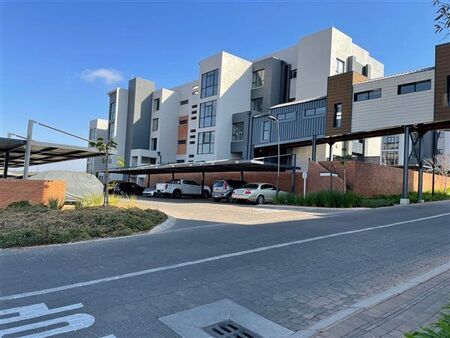 2 Bedroom Apartment in Waterkloof Ridge