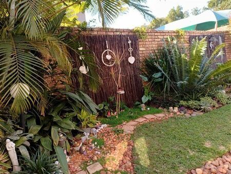 2 Bedroom Apartment in Waverley