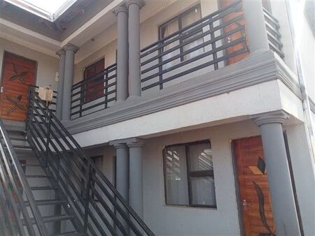 1 Bedroom Apartment in Protea Glen