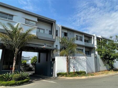 2 Bedroom Apartment in Bryanston
