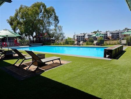 1 Bedroom Apartment in Linbro Park