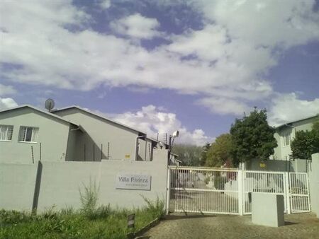 3 Bedroom House in Bryanston