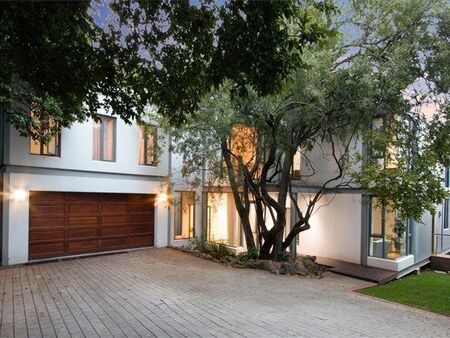 5 Bedroom House in Morningside