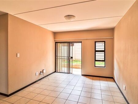 2 Bedroom Apartment in Fontainebleau