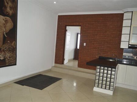 1 Bedroom House in Bluff