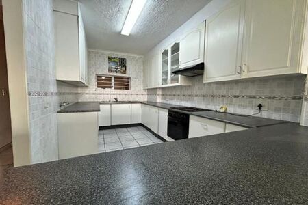 3 Bedroom Apartment in Amanzimtoti