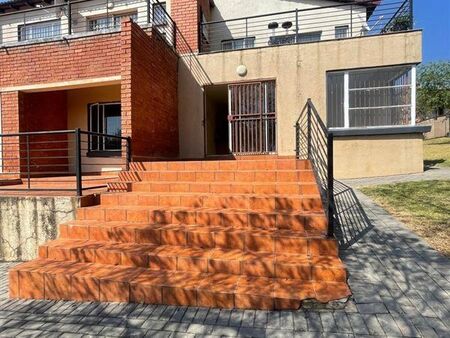 2 Bedroom Apartment in Willowbrook