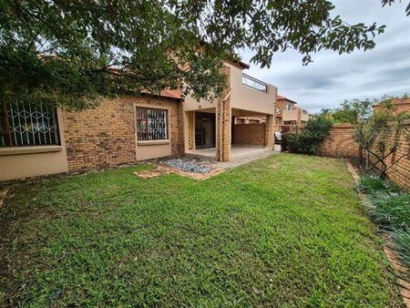 3 Bedroom Townhouse in Willow Acres