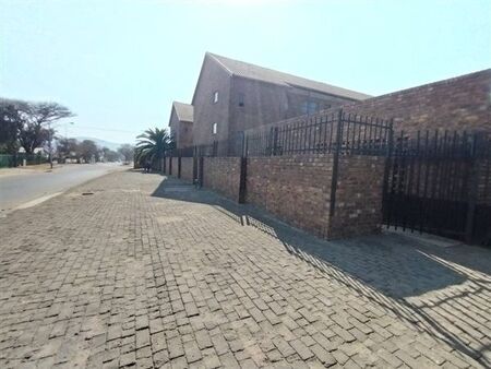 2 Bedroom Apartment in Claremont