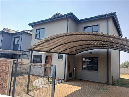 4 Bedroom House in Lotus Gardens