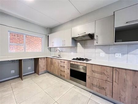 2 Bedroom Townhouse in Equestria