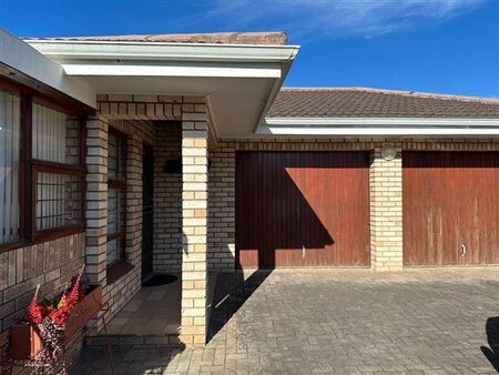3 Bedroom House in Denver Park