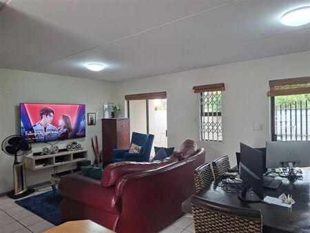 2 Bedroom Apartment in Parklands