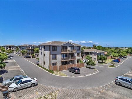 2 Bedroom Apartment in Parklands