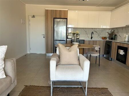 2 Bedroom Apartment in Sandown