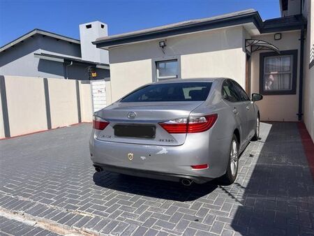 2 Bedroom House in Parklands North