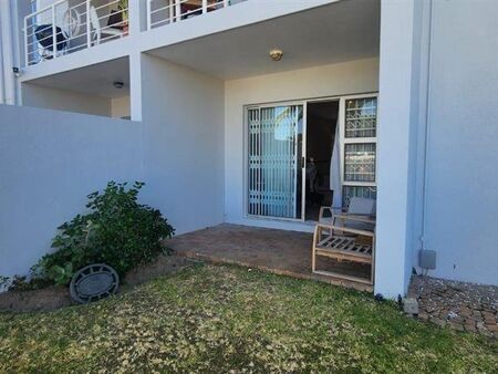 2 Bedroom Apartment in Flamingo Vlei