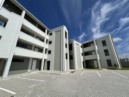 2 Bedroom Apartment in Parklands