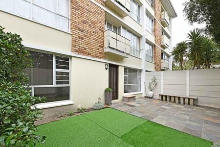2 Bedroom Apartment in Kenilworth
