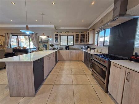 4 Bedroom House in Vredelust