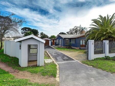 3 Bedroom House in Wellway Park East
