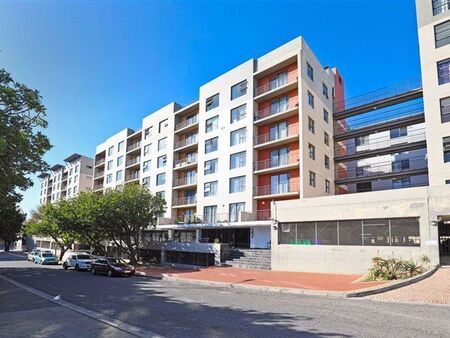 2 Bedroom Apartment in Zonnebloem