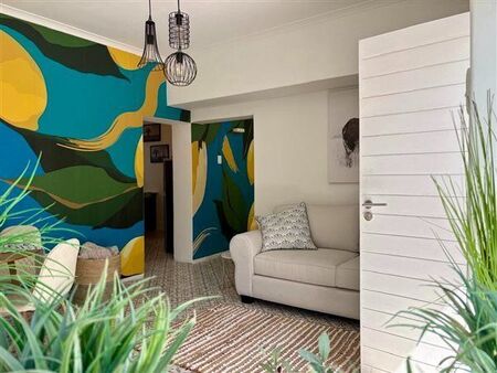 2 Bedroom Flat in Vredehoek