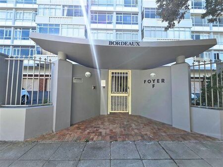 Studio Apartment in Sea Point