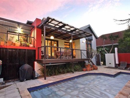 2 Bedroom House in Green Point