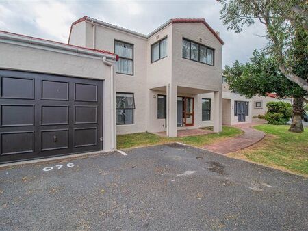 3 Bedroom Apartment in Greenways Golf Estate