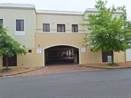 2 Bedroom Apartment in Dennesig