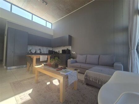 1 Bedroom Apartment in Paardevlei