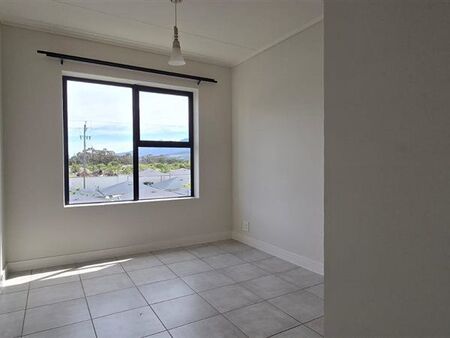 1 Bedroom Apartment in Gordons Bay Central