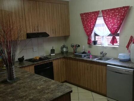 3 Bedroom Townhouse in Cassandra