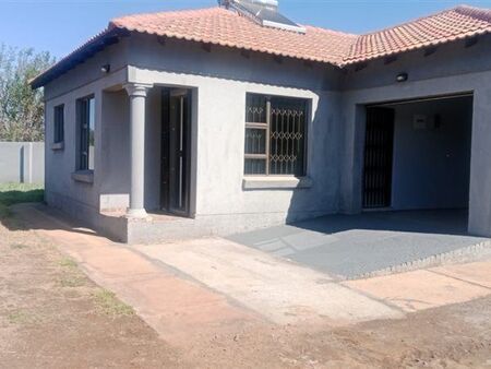 2 Bedroom House in Kuruman