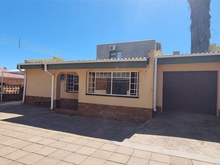 2 Bedroom House in Kuruman