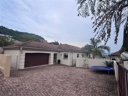 4 Bedroom House in Steiltes
