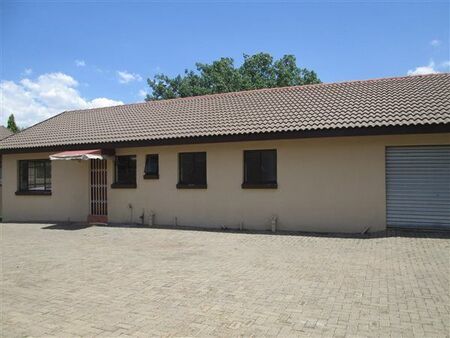 3 Bedroom House in Lydenburg