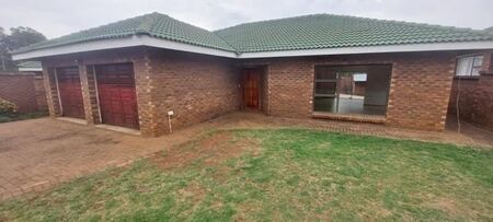 3 Bedroom House in Lydenburg