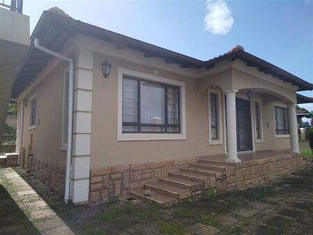 3 Bedroom House in Uvongo