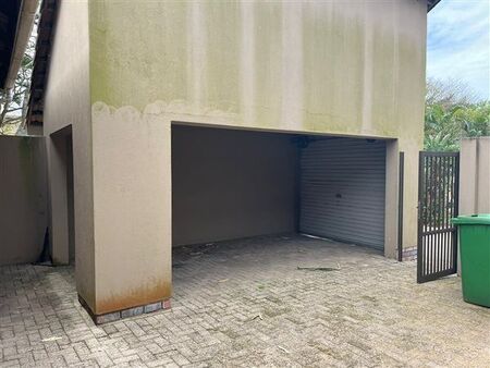 3 Bedroom Simplex in Veld En Vlei